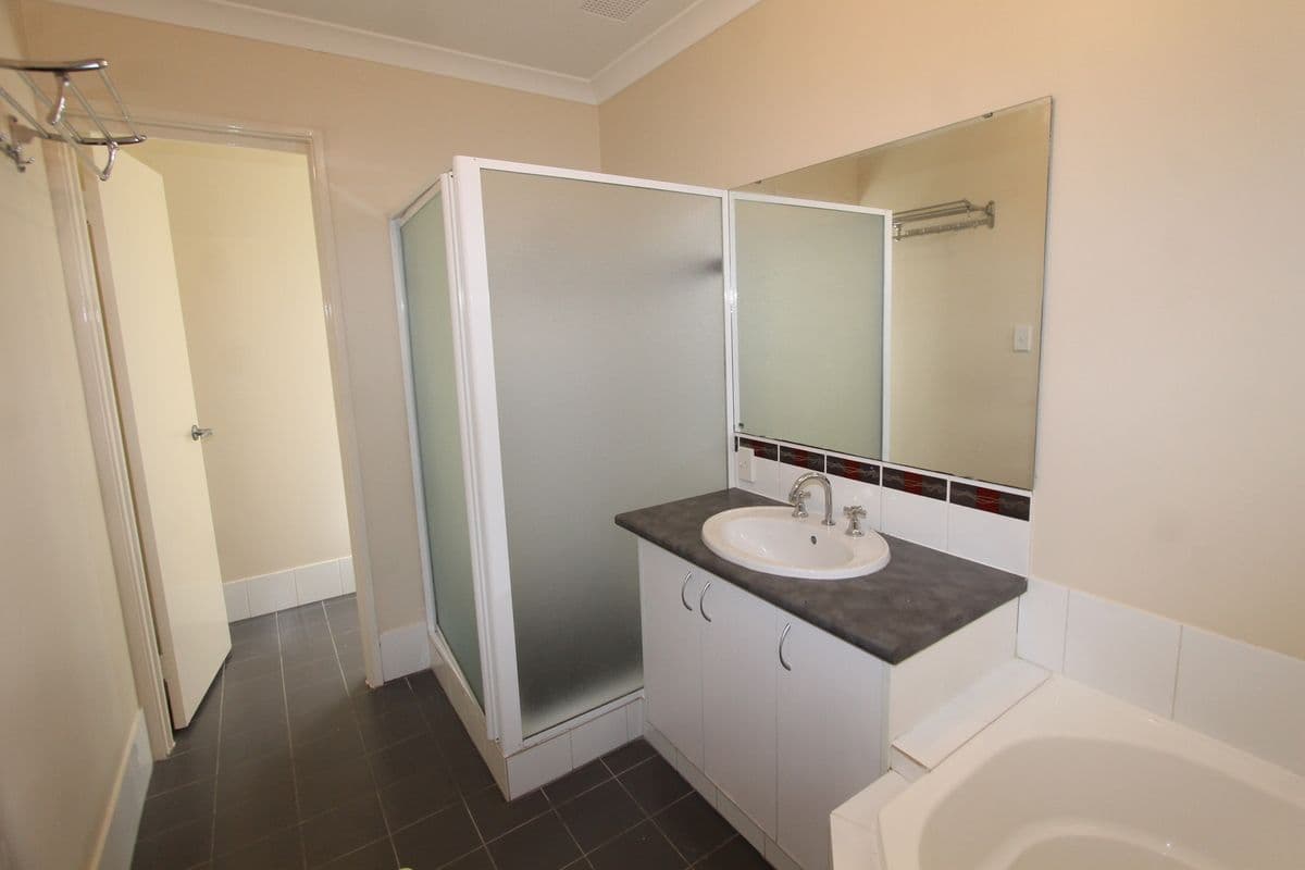 30 Starke Turn, Ellenbrook WA 6069, Ellenbrook - Thumbnail 5