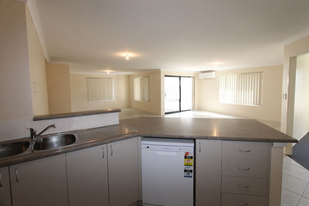 30 Starke Turn, Ellenbrook WA 6069, Ellenbrook - Thumbnail 7