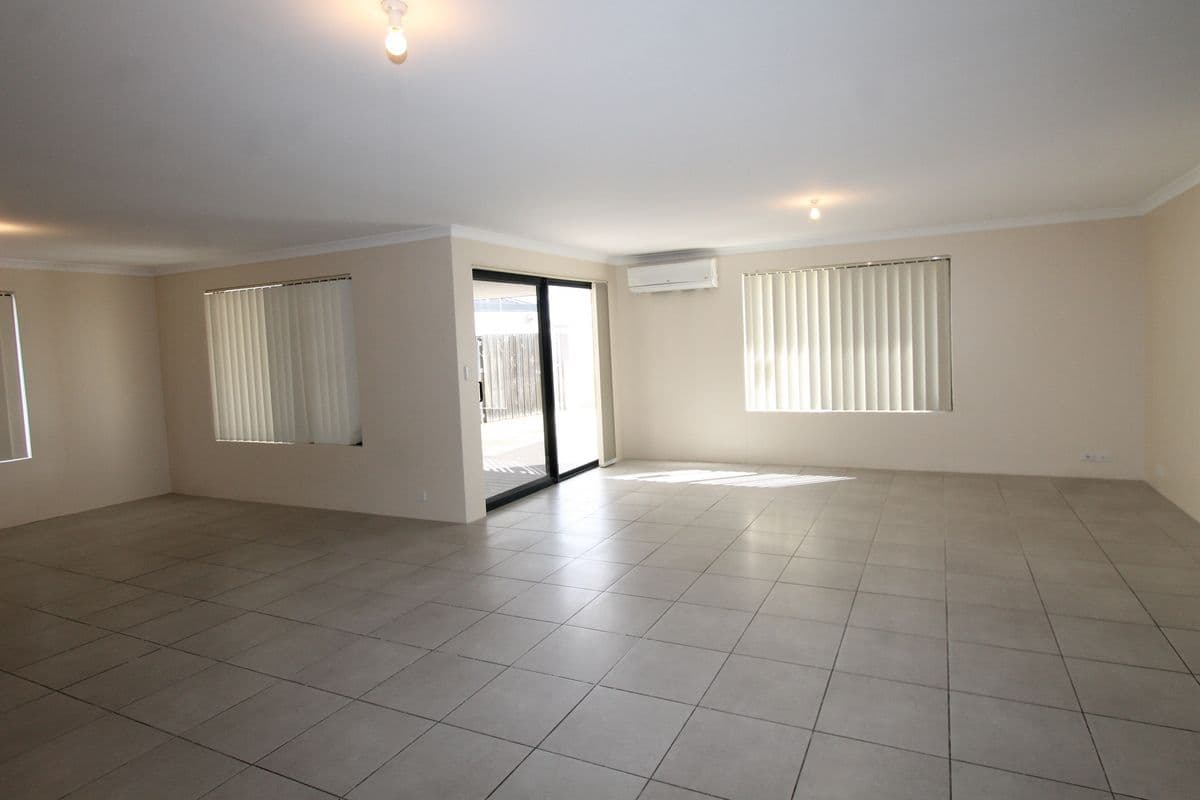 30 Starke Turn, Ellenbrook WA 6069, Ellenbrook - Thumbnail 8