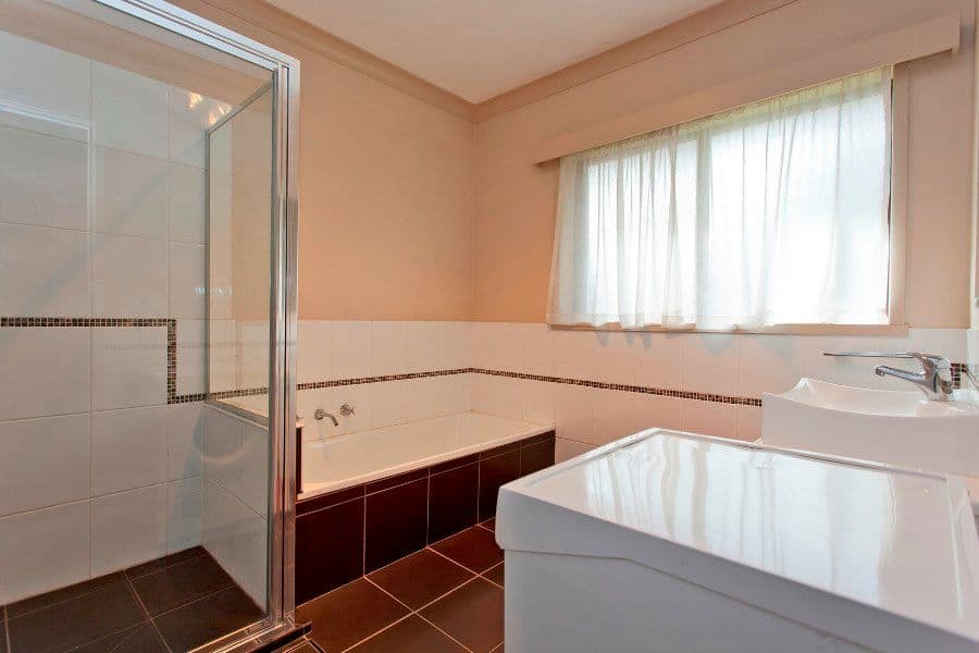362 Reservoir Road, Lavington - Thumbnail 6