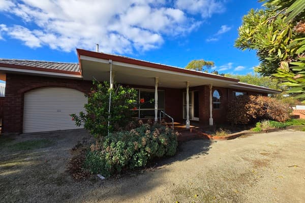51 Blantyre Street, Katanning WA 6317, Katanning - Image 1