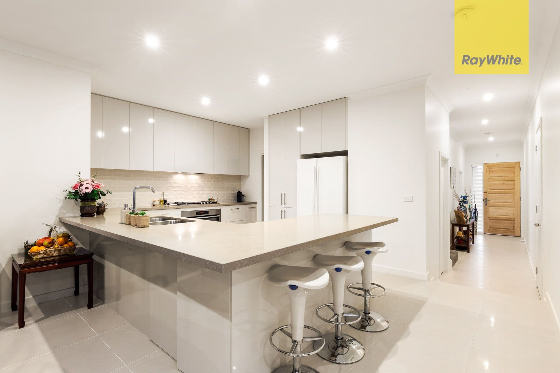 33a Mareeba Crescent, Bayswater VIC 3153, Bayswater - Thumbnail 2