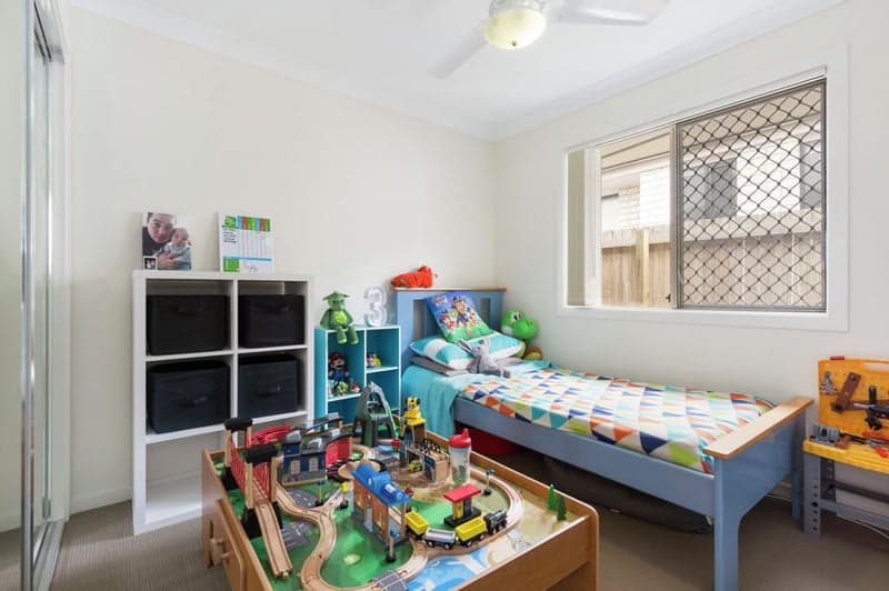 24 Malachite Drive, Logan Reserve - Thumbnail 8