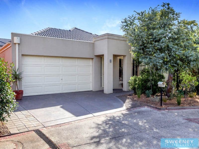 5 St. Johns Walk, Caroline Springs - Image 1