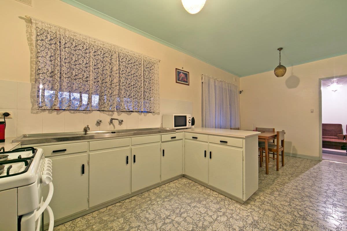 39 Shorney Road, PARAFIELD GARDENS SA 5107, Parafield Gardens - Thumbnail 3