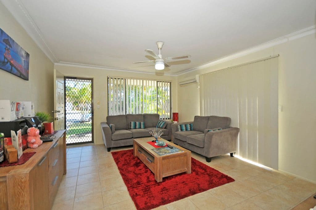 23 Alec Avenue, Mermaid Waters QLD 4218, Mermaid Waters - Thumbnail 2