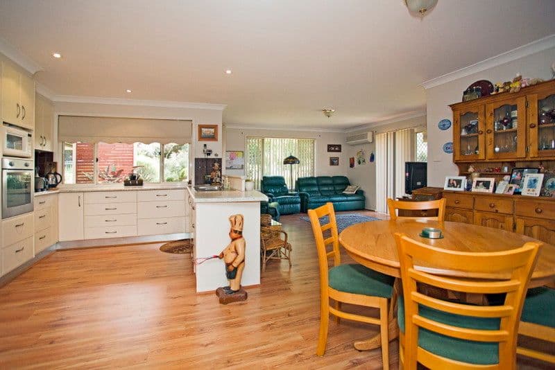65 Adele Street, ALSTONVILLE NSW 2477, Alstonville - Thumbnail 3