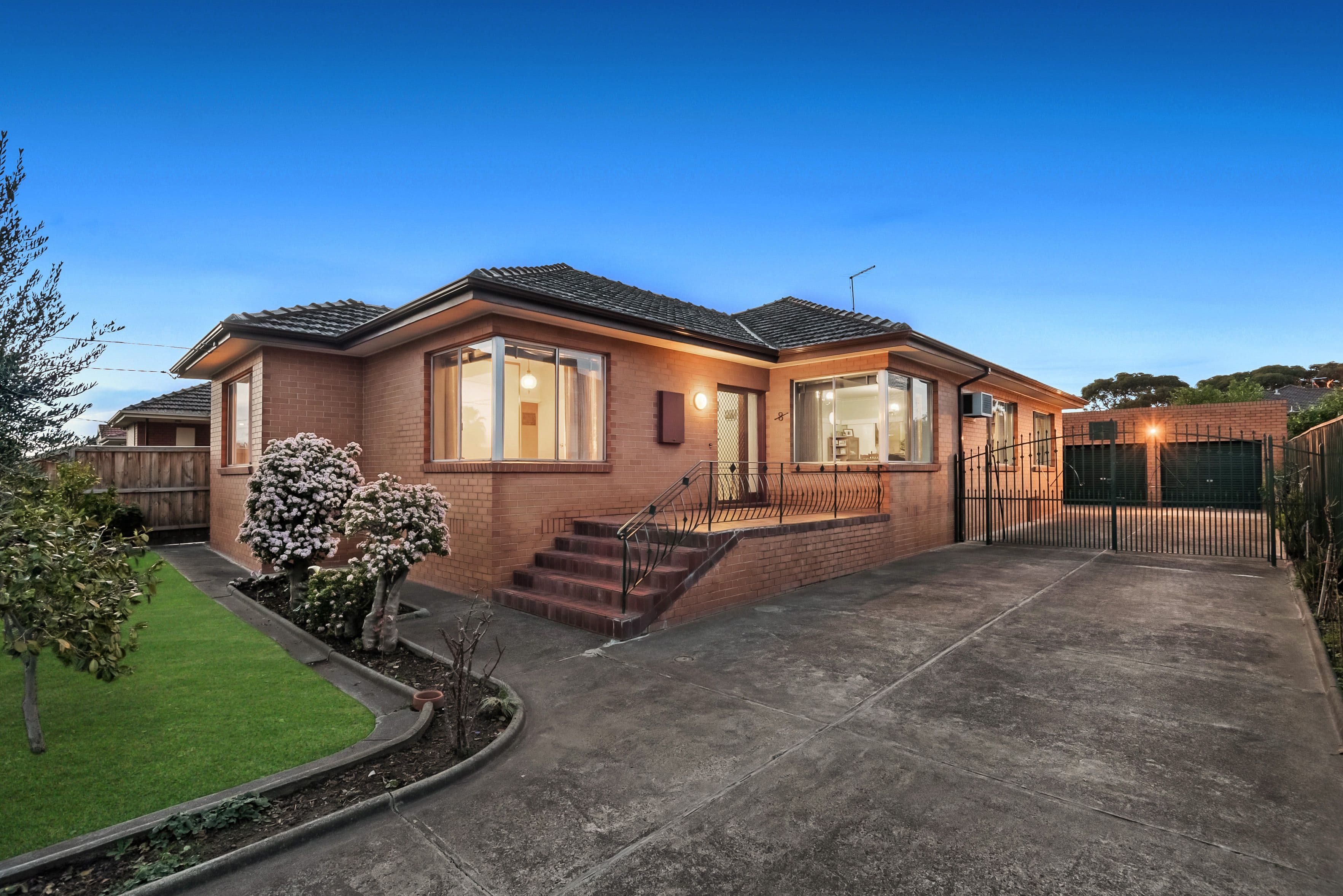 8 Dredge Street, Reservoir VIC 3073, Reservoir - Image 1