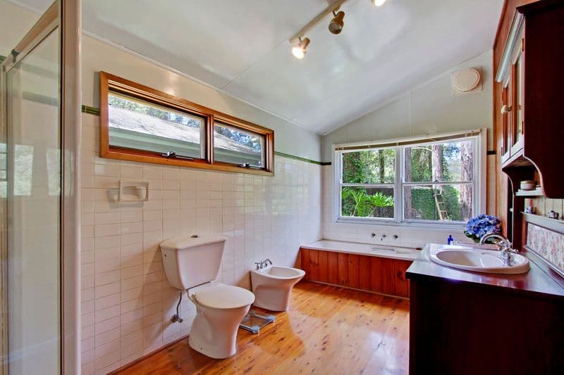 2 Glenara Road, KURRAJONG HEIGHTS NSW 2758, Kurrajong Heights - Thumbnail 5