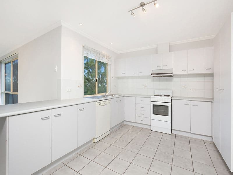 10 Lucy Drive, Edens Landing QLD 4207, Edens Landing - Thumbnail 3