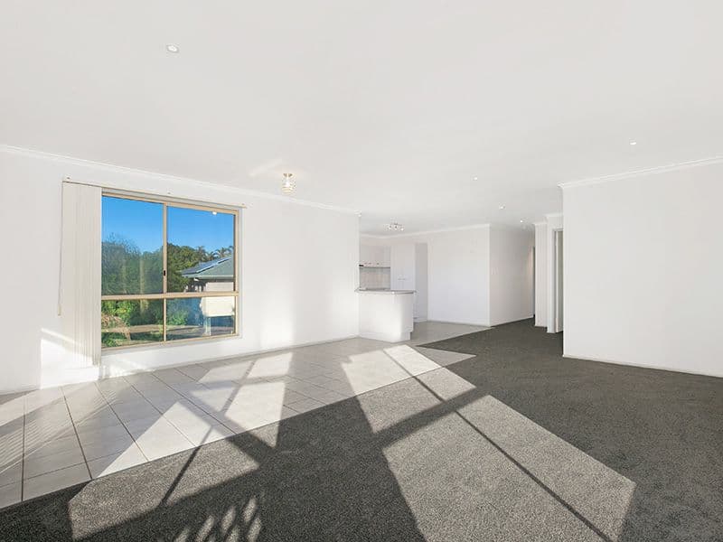10 Lucy Drive, Edens Landing QLD 4207, Edens Landing - Thumbnail 4