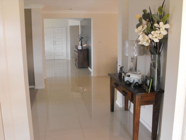 24 Rosewood Avenue, PARKES NSW 2870, Parkes - Thumbnail 2