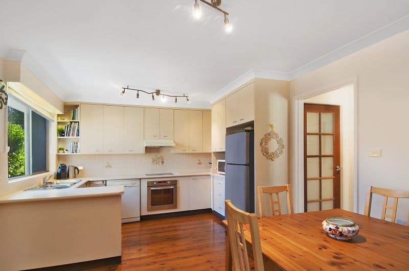 22 Blackswan Street, BERKELEY VALE NSW 2261, Berkeley Vale - Thumbnail 5