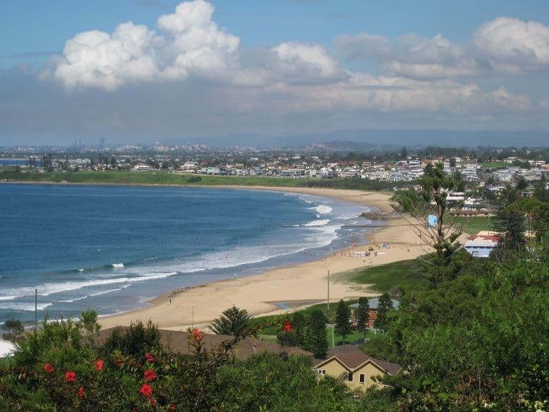 11 Hillcrest Road, AUSTINMER NSW 2515, Austinmer - Thumbnail 2