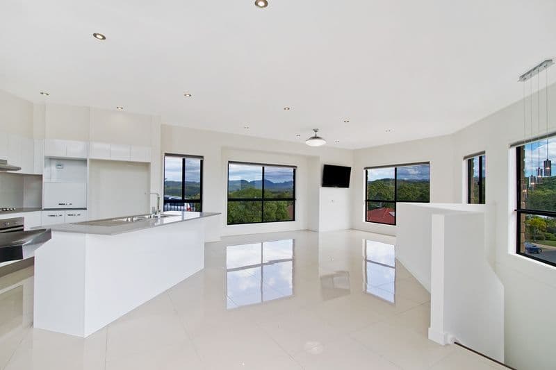 4a Orchna Street, BURLEIGH HEADS QLD 4220, Burleigh Heads - Thumbnail 3