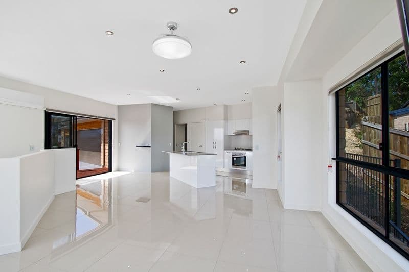 4a Orchna Street, BURLEIGH HEADS QLD 4220, Burleigh Heads - Thumbnail 4