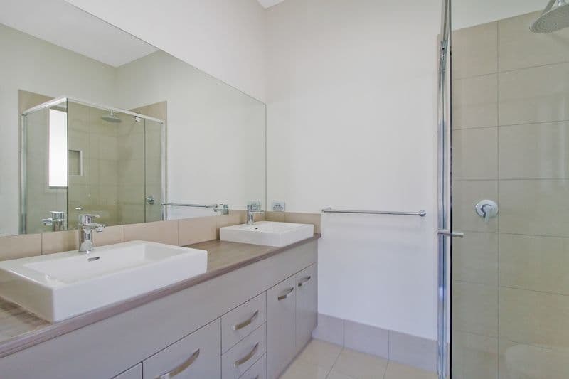4a Orchna Street, BURLEIGH HEADS QLD 4220, Burleigh Heads - Thumbnail 7