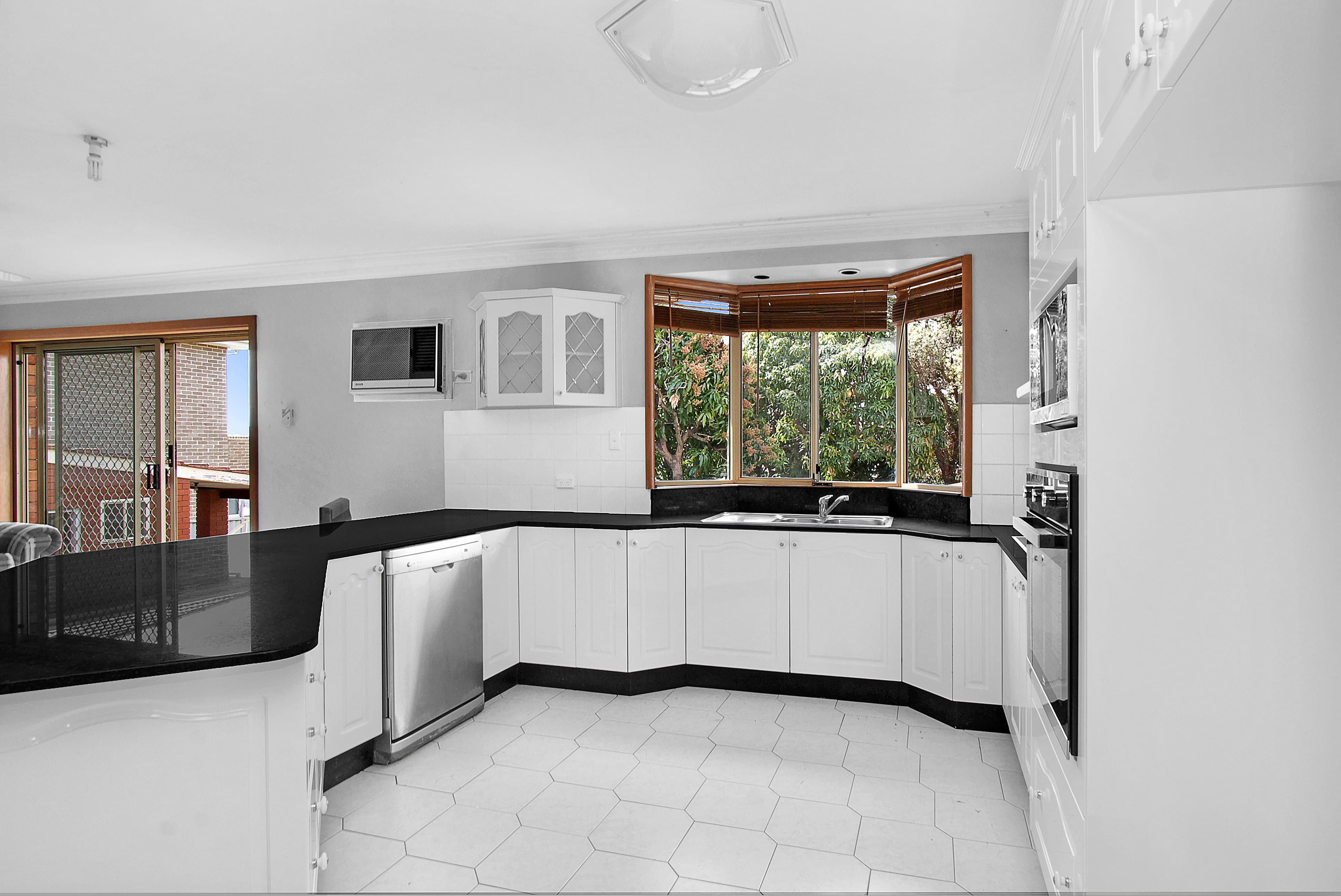39 Charles Street, Smithfield NSW 2164, Smithfield - Thumbnail 5