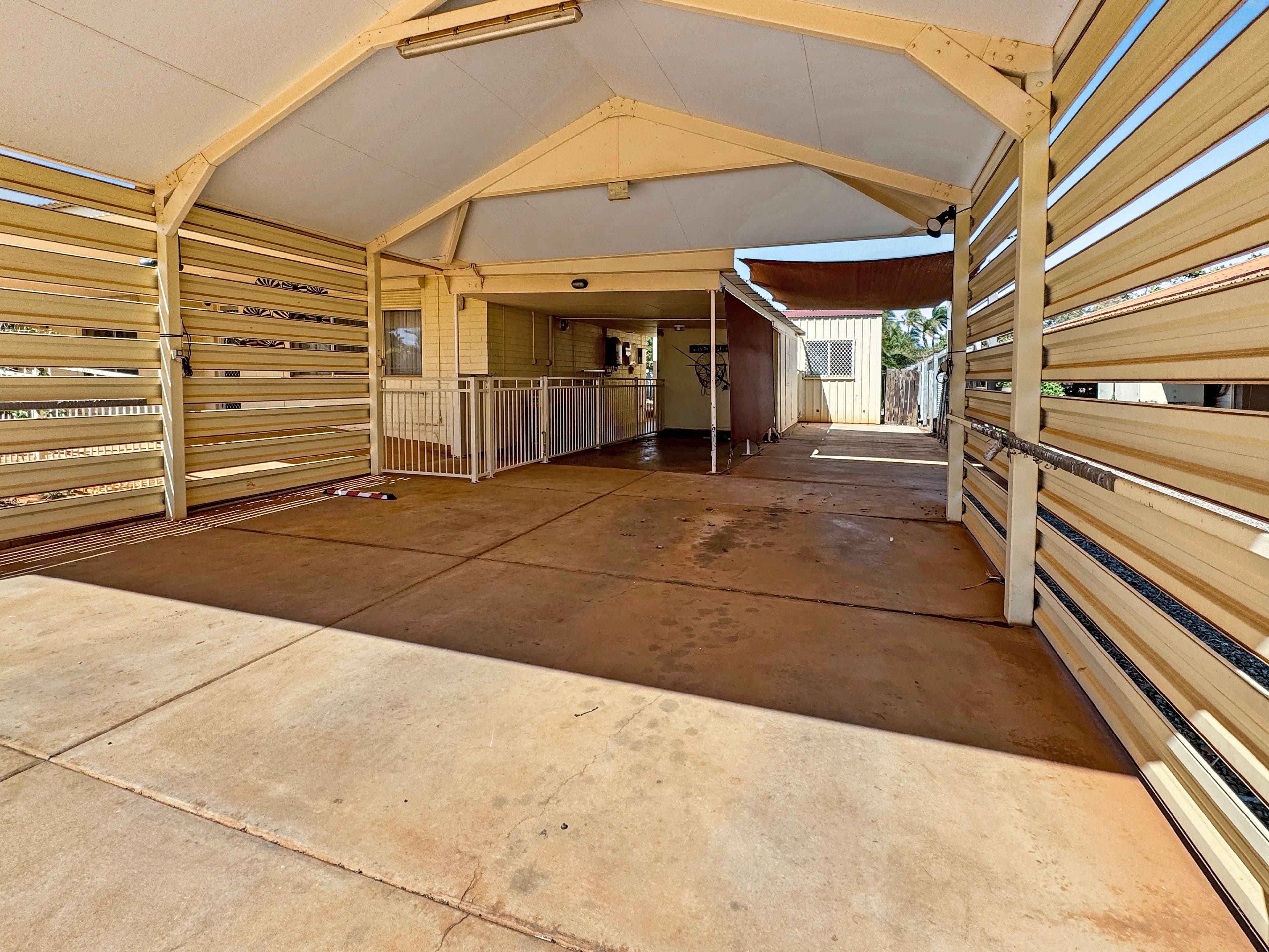 10 Flinders Crescent, Dampier WA 6713, Dampier - Thumbnail 5