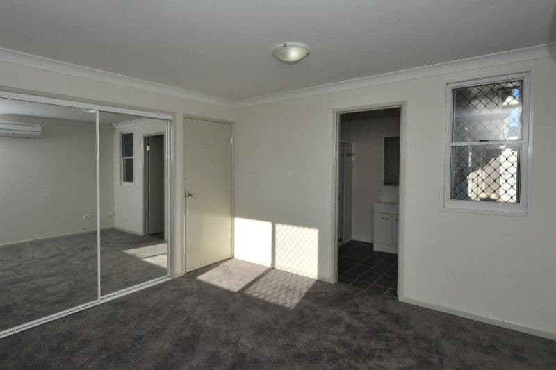 13 Krefter Crescent, HIGHFIELDS QLD 4352, Highfields - Thumbnail 6