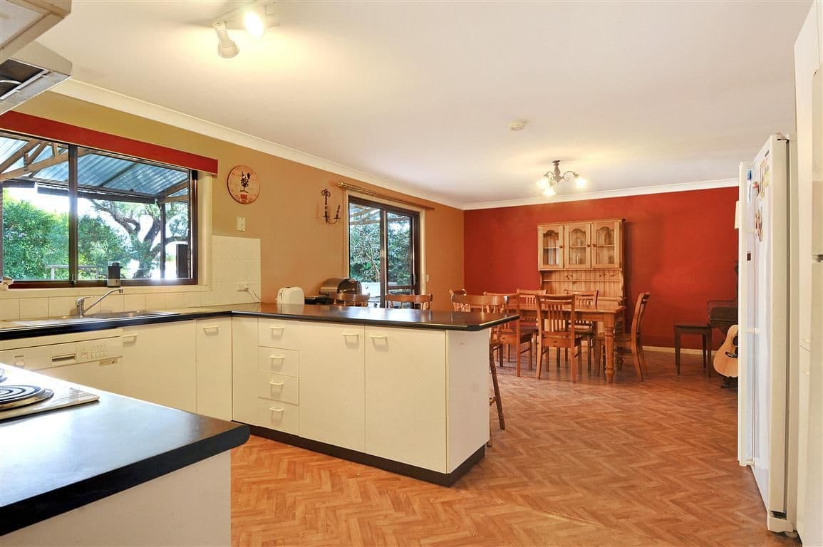 10 Elliott Place, KIAMA DOWNS NSW 2533, Kiama Downs - Thumbnail 2