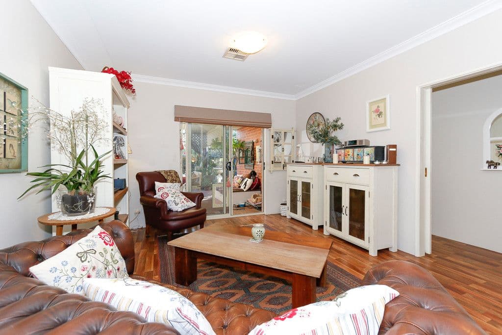 9 Johnson Avenue, Guildford WA 6055, Guildford - Thumbnail 6