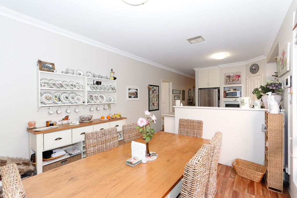 9 Johnson Avenue, Guildford WA 6055, Guildford - Thumbnail 7
