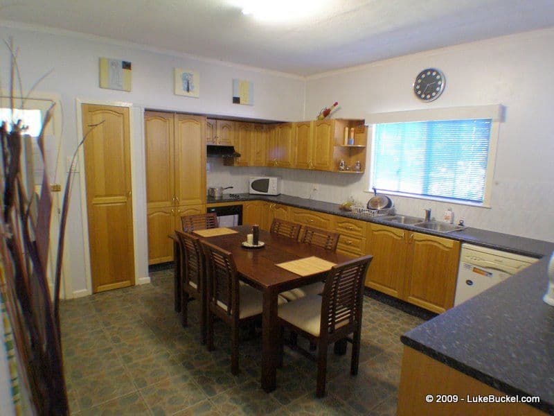 15 Larsen Street, LEICHHARDT QLD 4305, Leichhardt - Thumbnail 3