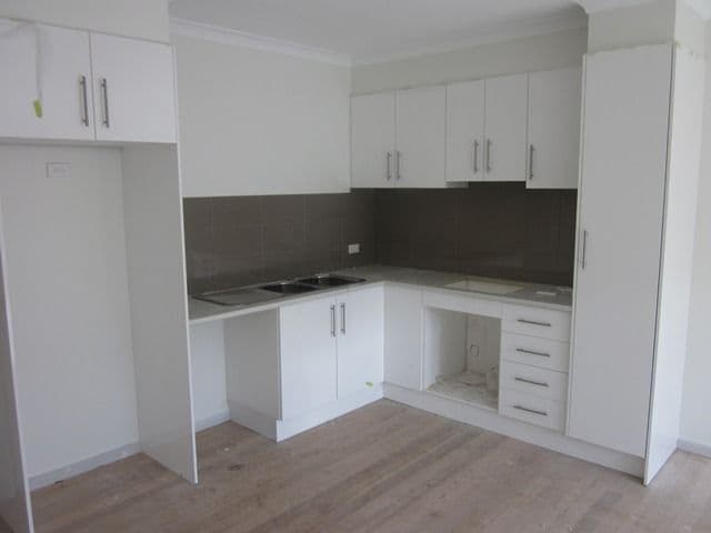 54 Lane Crescent, RESERVOIR VIC 3073, Reservoir - Thumbnail 4