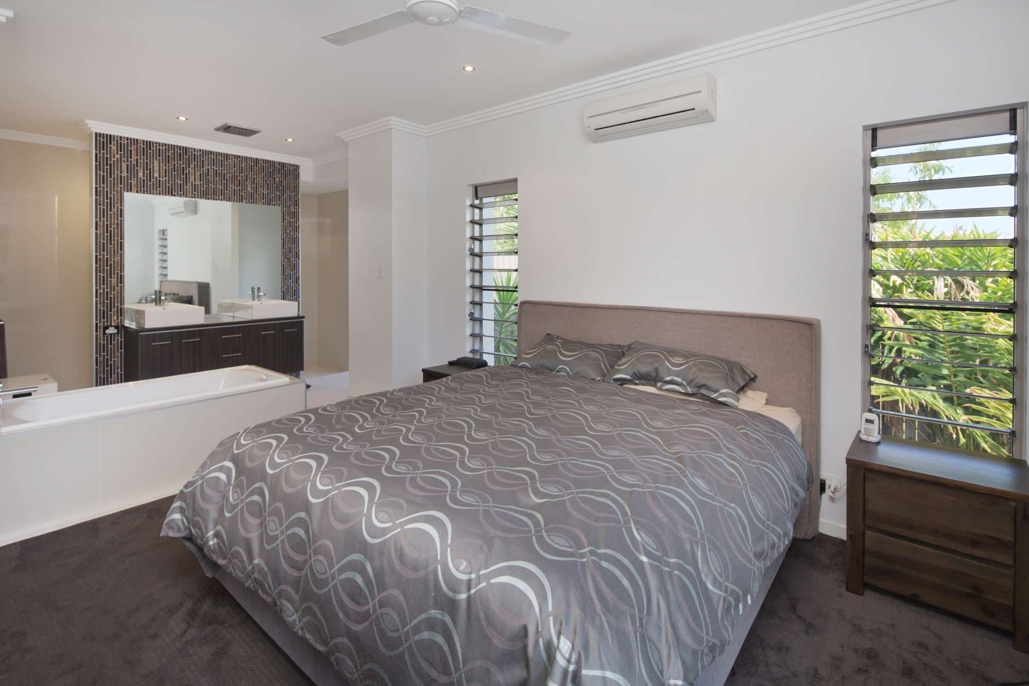 9 Fernbank Parade, IDALIA QLD 4811, Idalia - Thumbnail 2