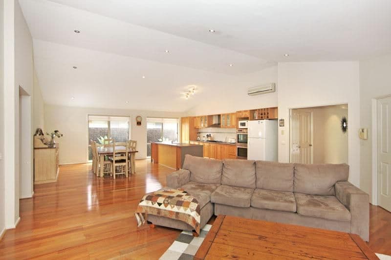 8 Flora Place, HAMLYN TERRACE NSW 2259, Hamlyn Terrace - Thumbnail 2