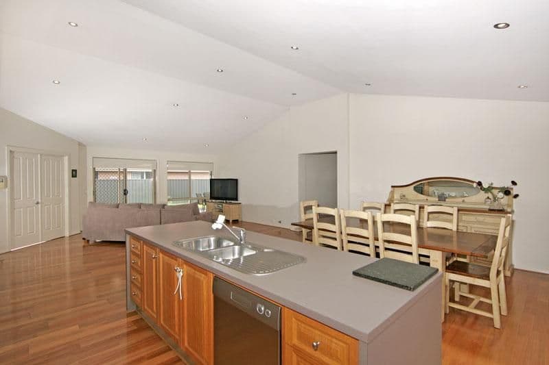 8 Flora Place, HAMLYN TERRACE NSW 2259, Hamlyn Terrace - Thumbnail 5