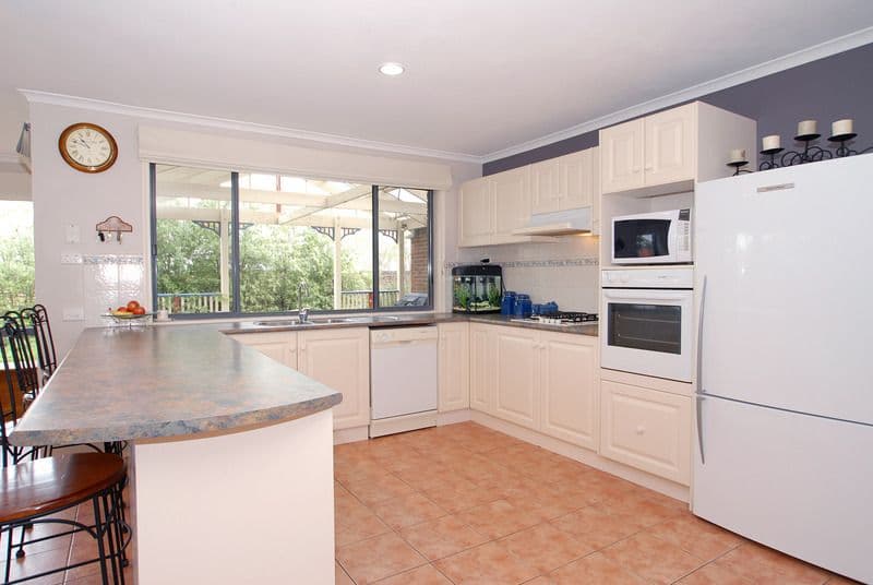 5 Blue Gum Mews, Langwarrin VIC 3910, Langwarrin - Thumbnail 4