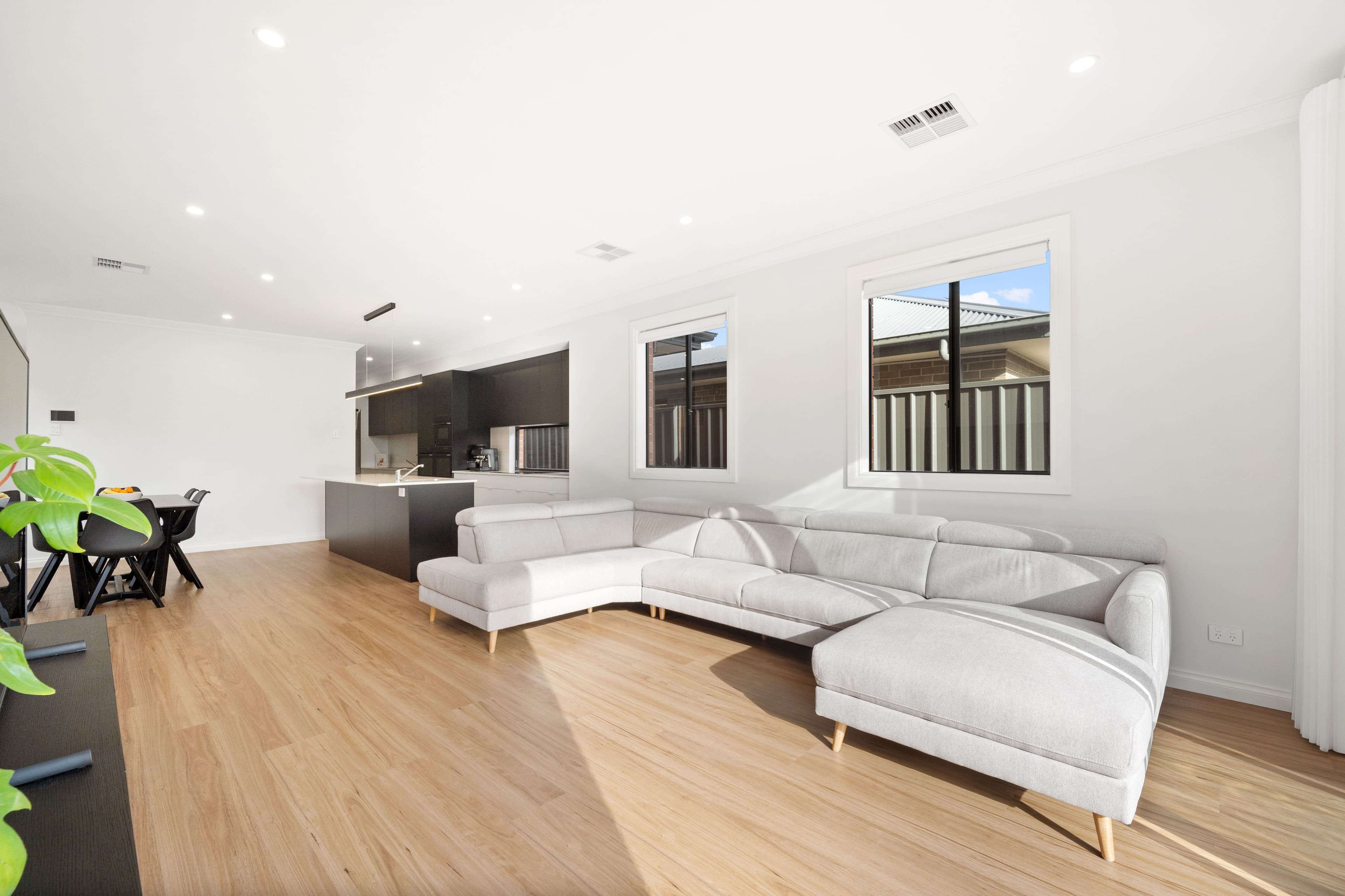 10 York Street, Northfield SA 5085, Northfield - Thumbnail 6