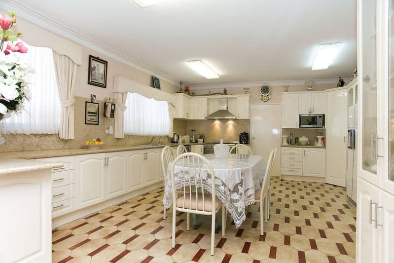 213 Edgars Road, THOMASTOWN VIC 3074, Thomastown - Thumbnail 2