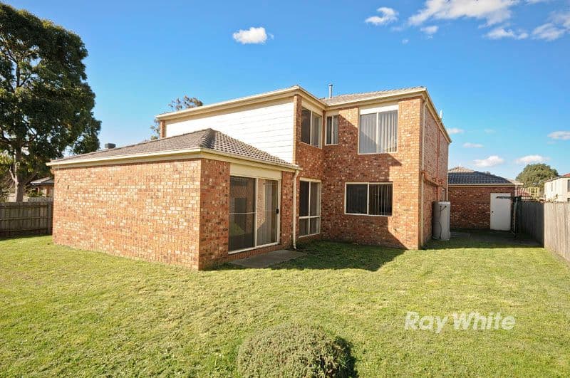 10 Meridian Parade, WANTIRNA SOUTH VIC 3152, Wantirna South - Thumbnail 3