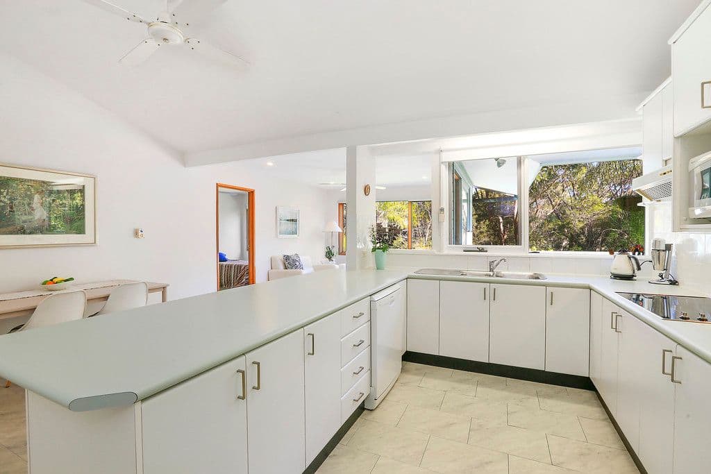 127D Campbell Drive, Wahroonga NSW 2076, Wahroonga - Thumbnail 6