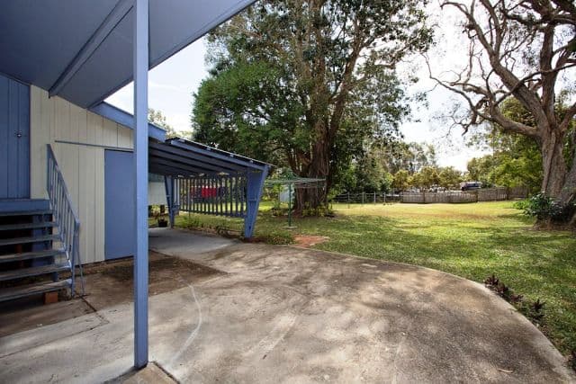 5 Hall Avenue, BONGAREE QLD 4507, Bongaree - Thumbnail 2