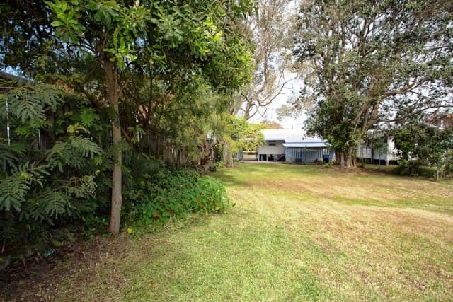 5 Hall Avenue, BONGAREE QLD 4507, Bongaree - Thumbnail 3