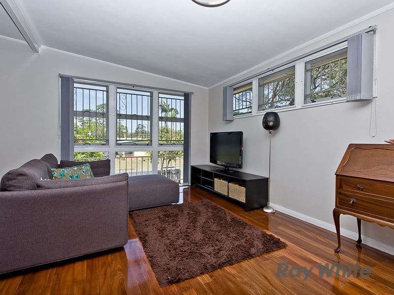 25 Sunbury Street, GEEBUNG QLD 4034, Geebung - Thumbnail 3