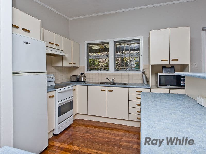 25 Sunbury Street, GEEBUNG QLD 4034, Geebung - Thumbnail 5