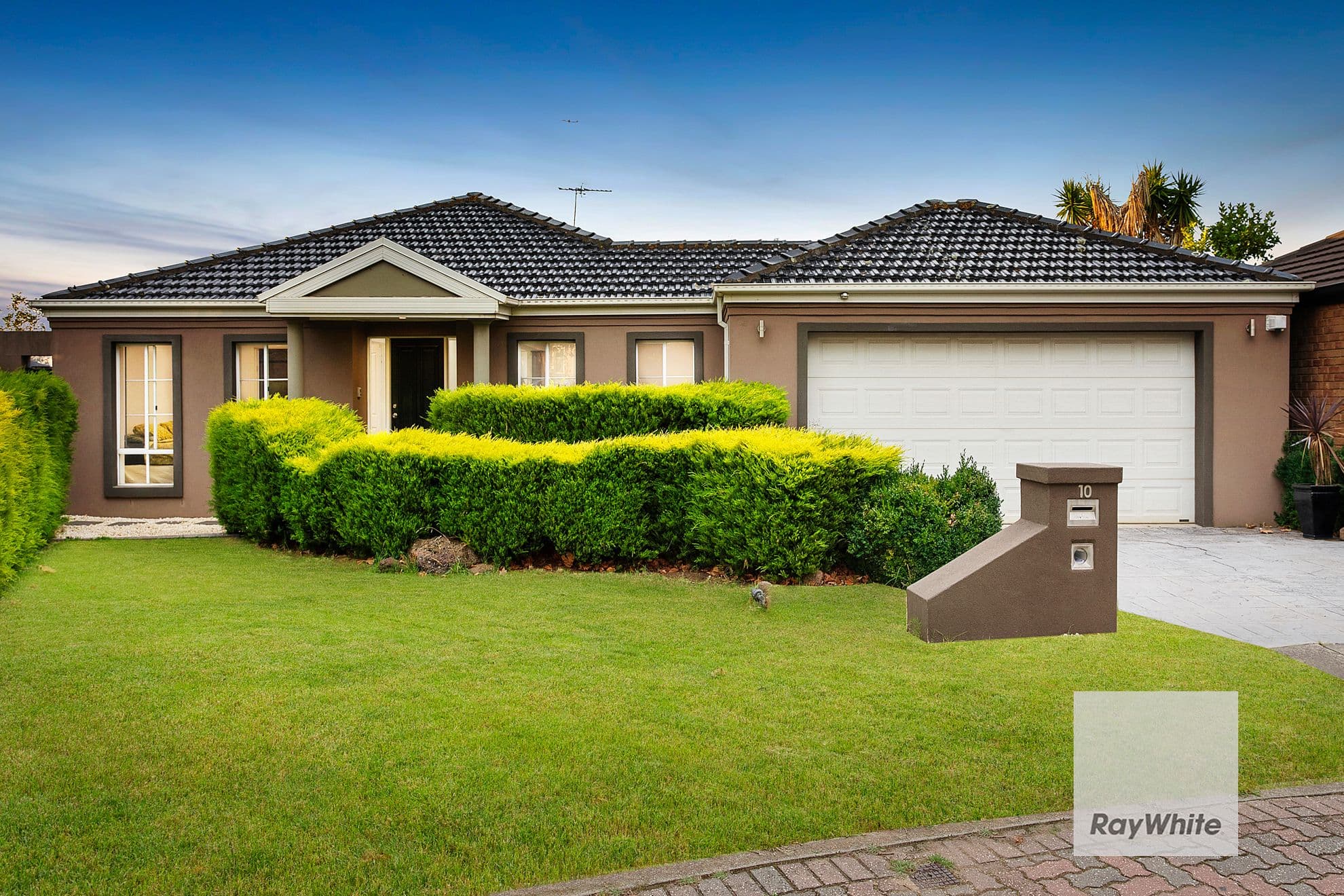 10 Rowell Place, Taylors Lakes VIC 3038, Taylors Lakes - Image 1