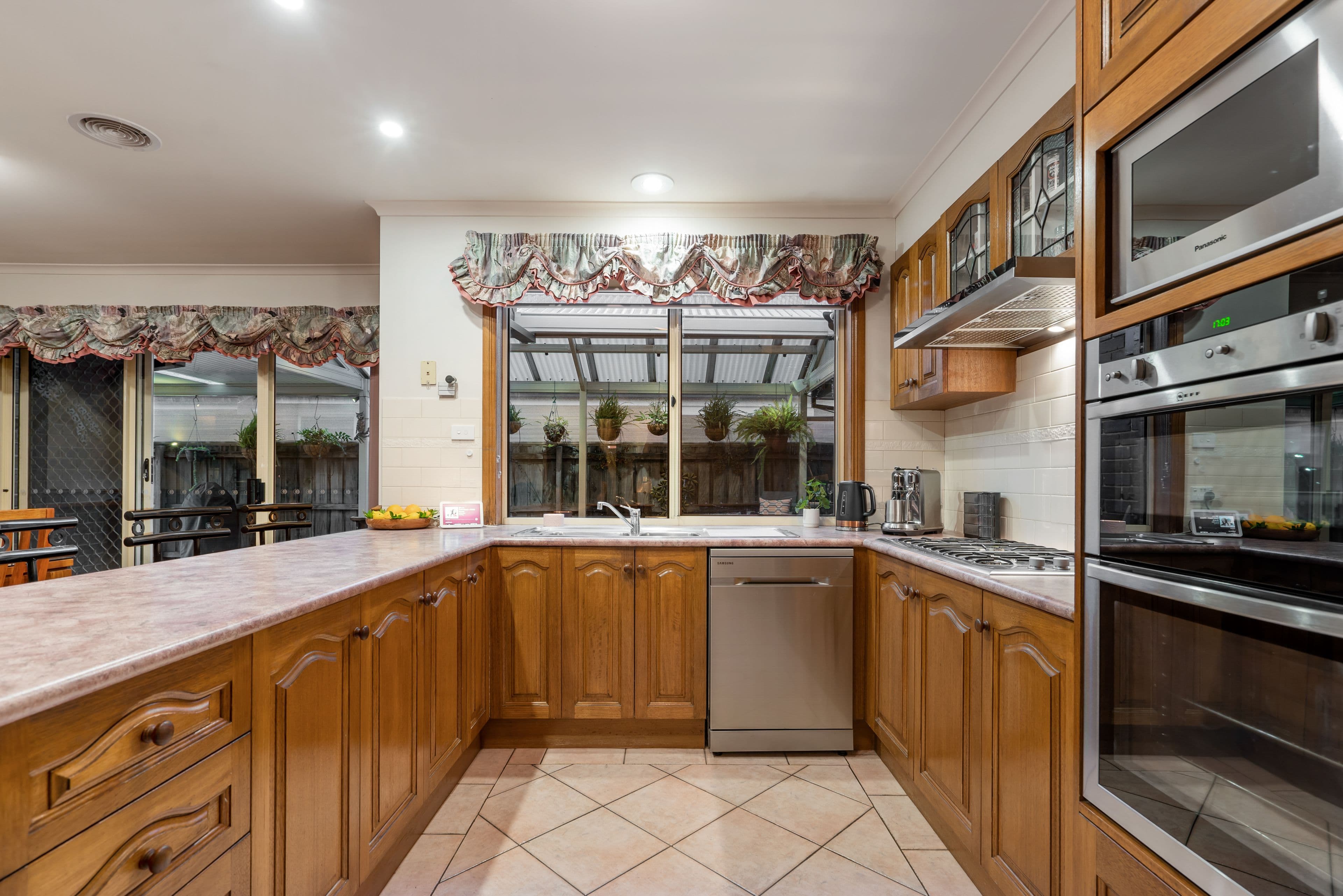 17 Vincent Street, Deer Park VIC 3023, Deer Park - Thumbnail 3