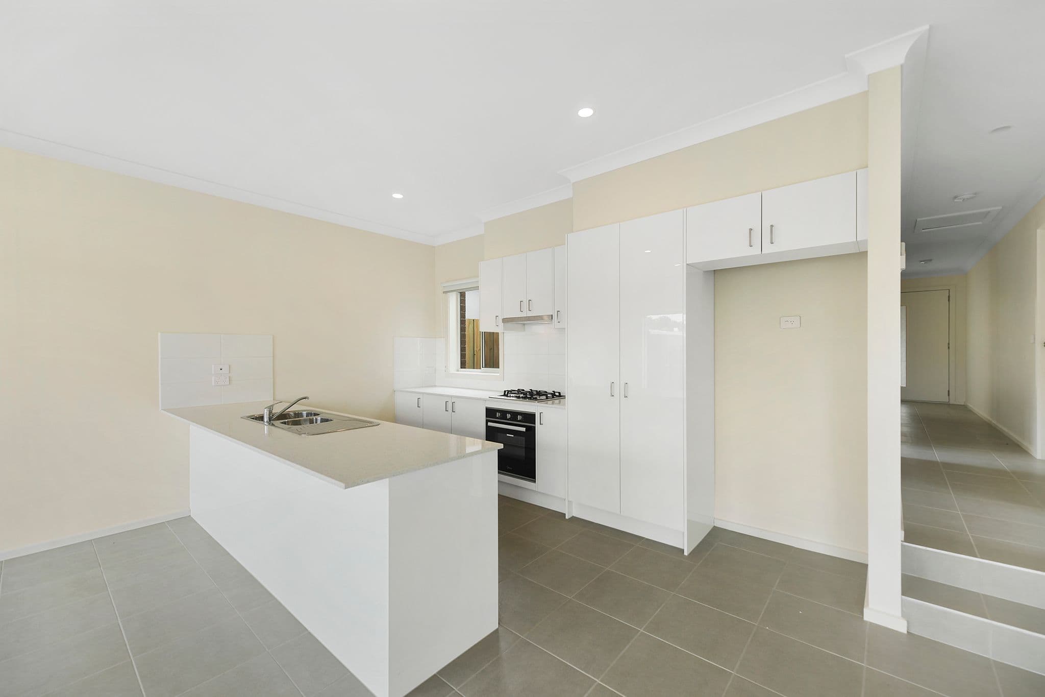 6 Coach Circuit, Pakenham VIC 3810, Pakenham - Thumbnail 3