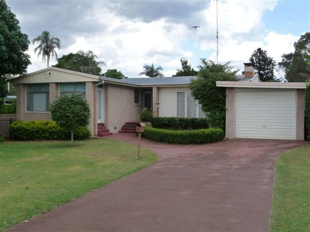 5 Girrawheen Street, RANGEVILLE QLD 4350, Rangeville - Image 1
