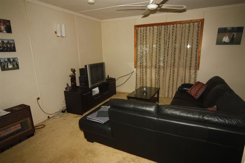9 Moreton Street, DALBY QLD 4405, Dalby - Thumbnail 4