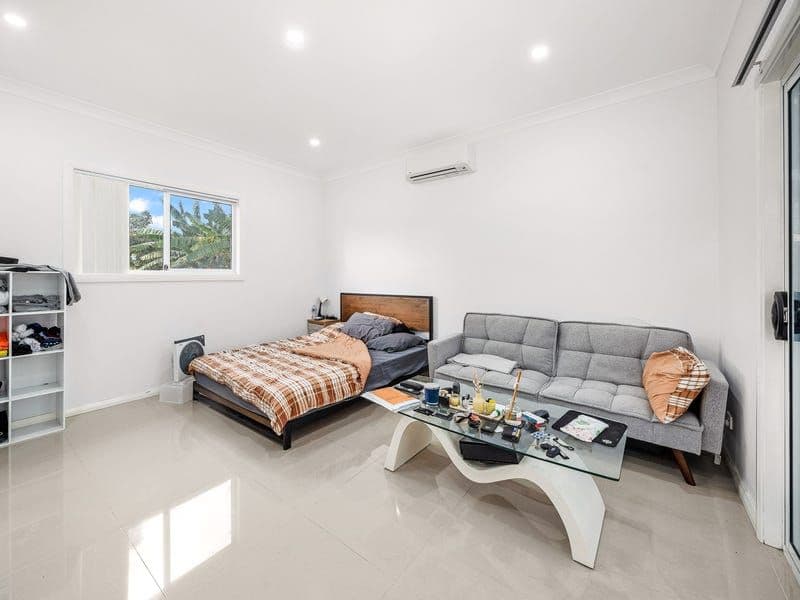 74 Fairview Road, Cabramatta NSW 2166, Cabramatta - Thumbnail 3