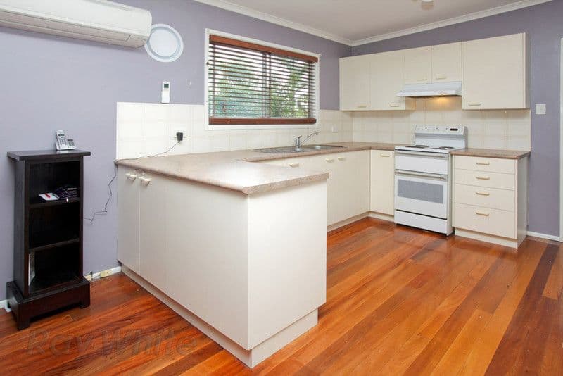 18 Pilny Street, CAMIRA QLD 4300, Camira - Thumbnail 4