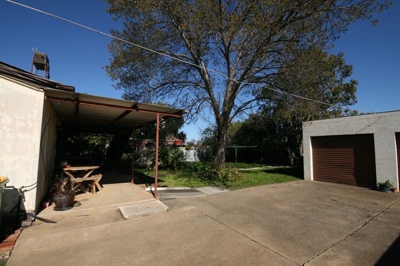 68 Echuca Road, Rochester VIC 3561, Rochester - Thumbnail 2