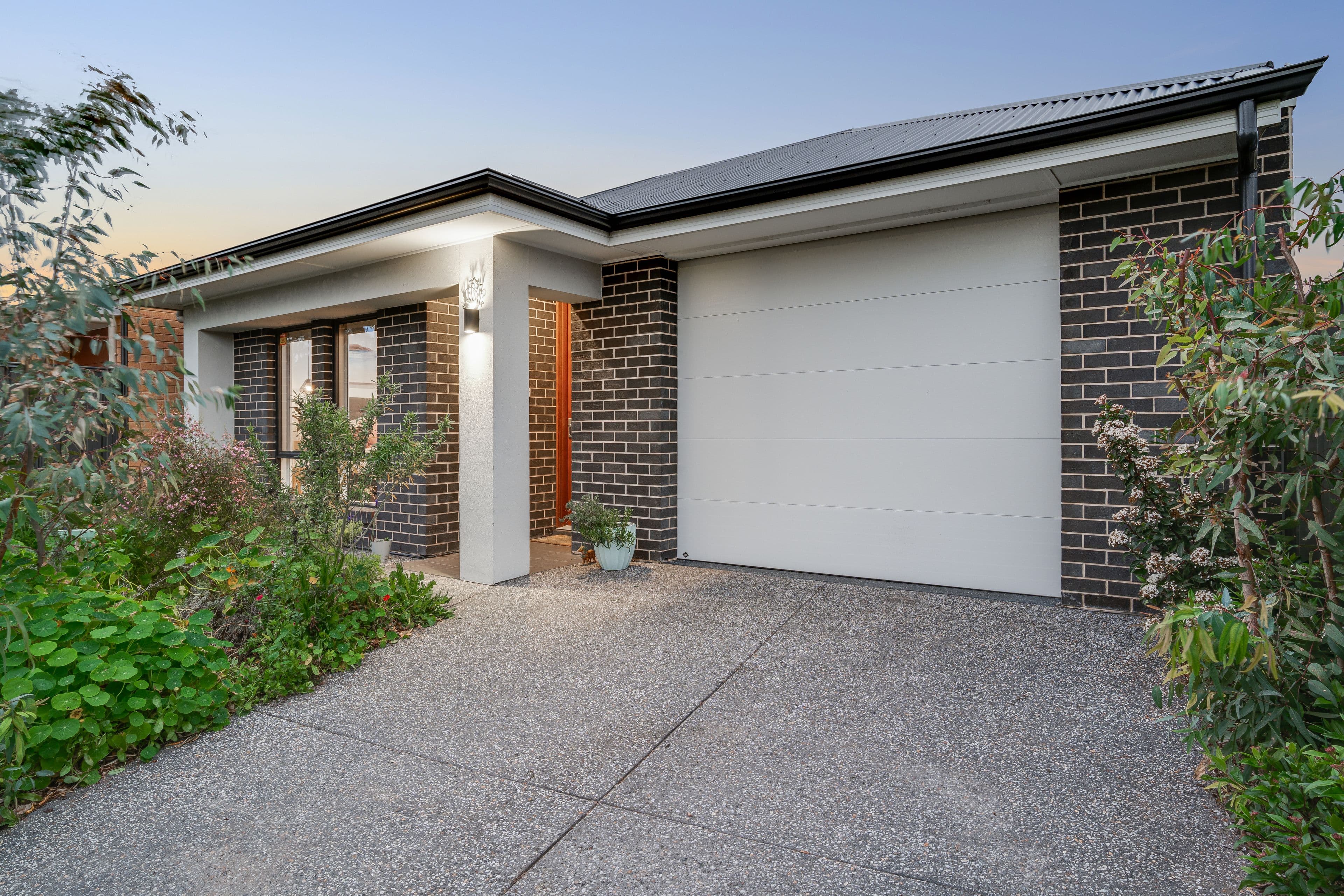 18a Manoora Street, Greenacres SA 5086, Greenacres - Thumbnail 2